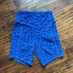 Balance athletics blue smocked short